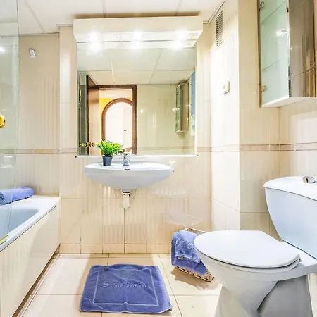 Barcino By Interhome *